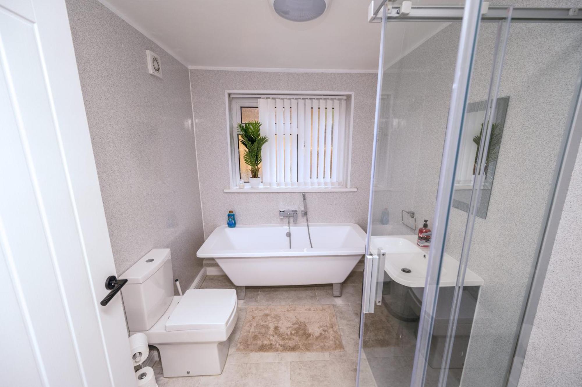 Afan Forest Retreat Cozy Getaway, Pet Friendly Cymmer Exterior photo
